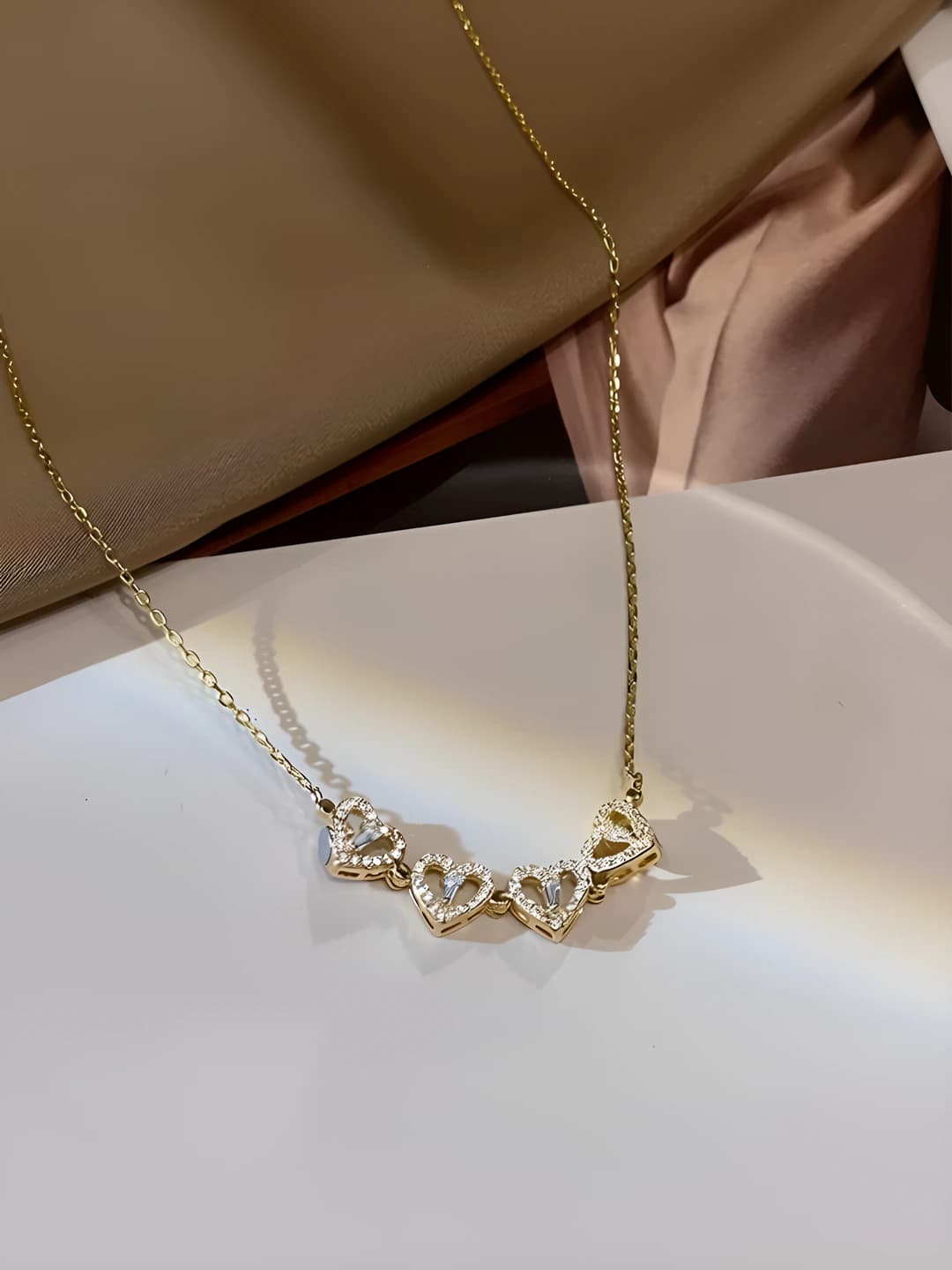 Heart and clover (Gold)