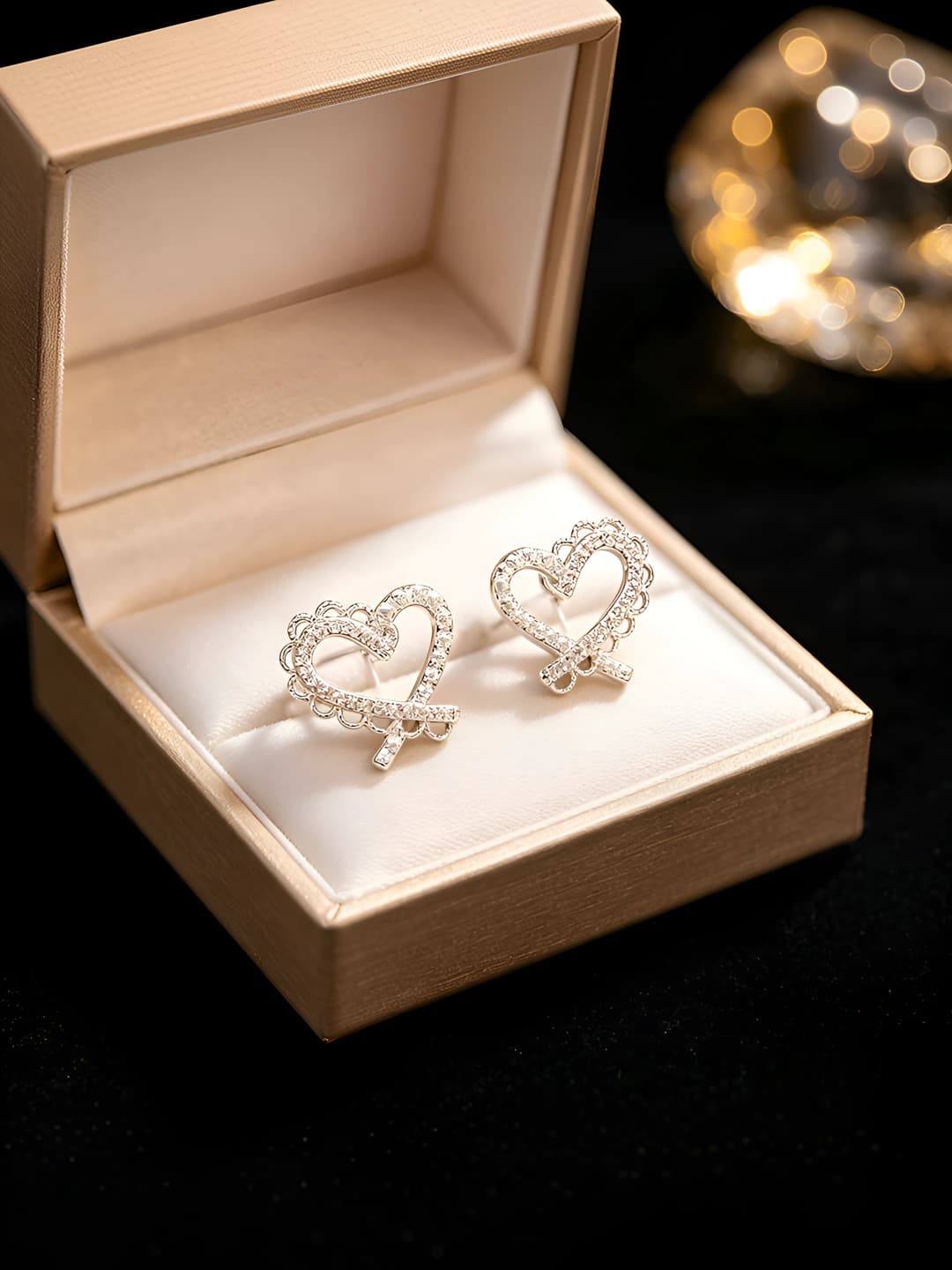 35# Pearl heart lace, 925 silver