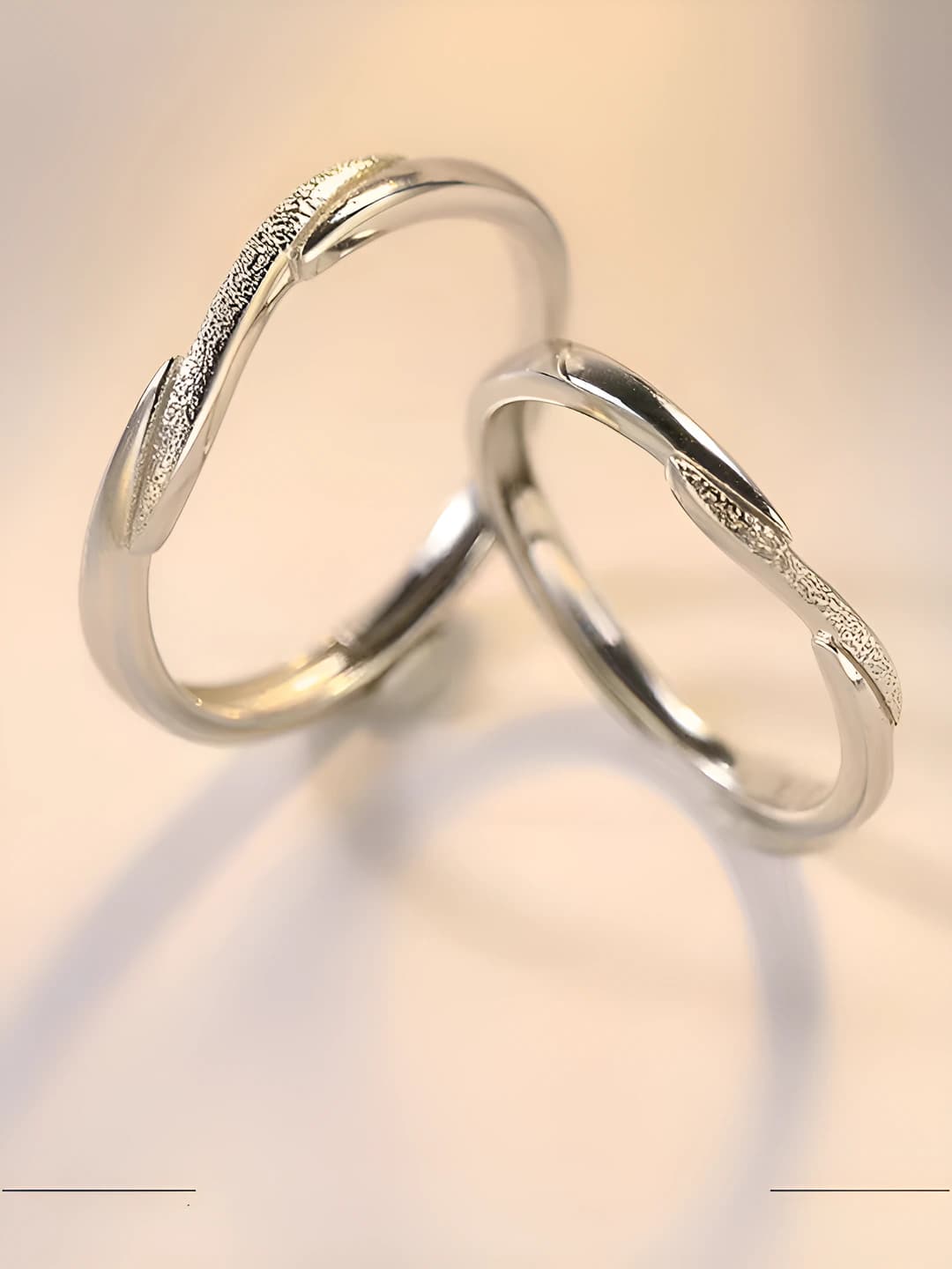 Women's rings with geometric shape and asymmetric design, individual set in ins style