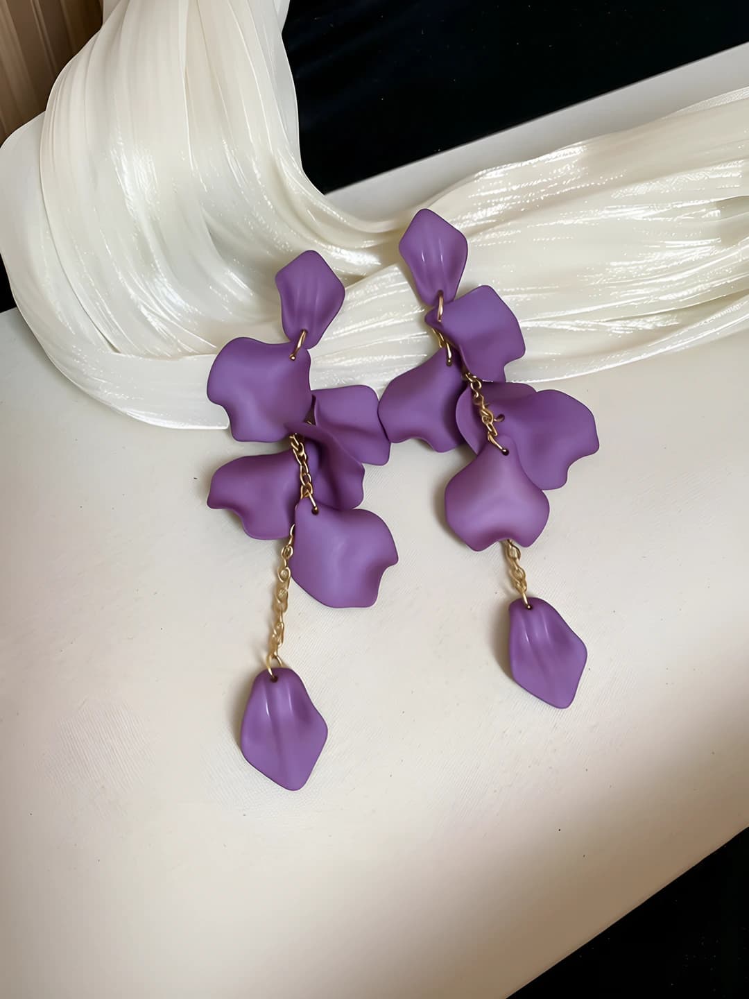 192# Silver - Purple tassel