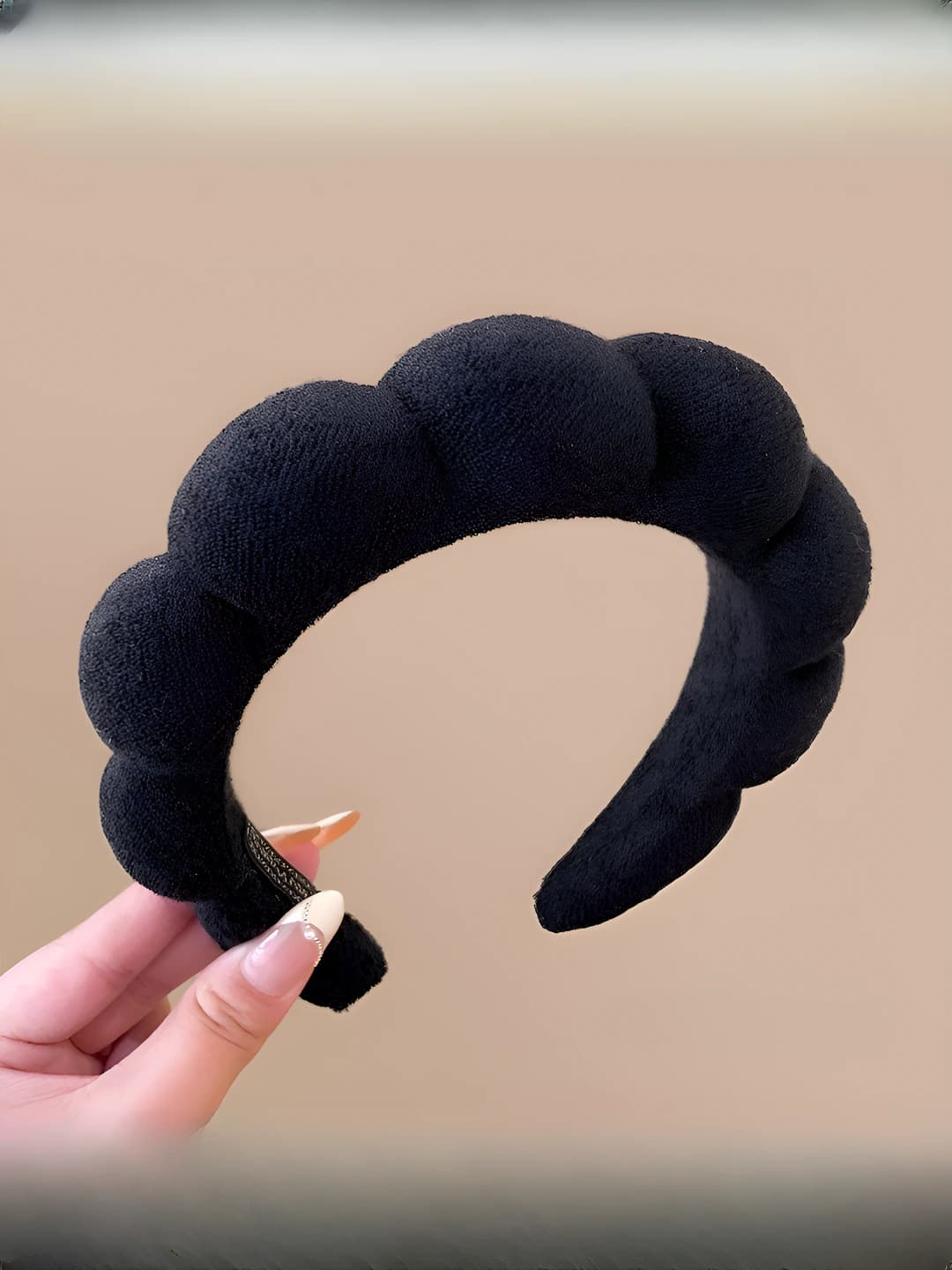 Black, 4 cm wide