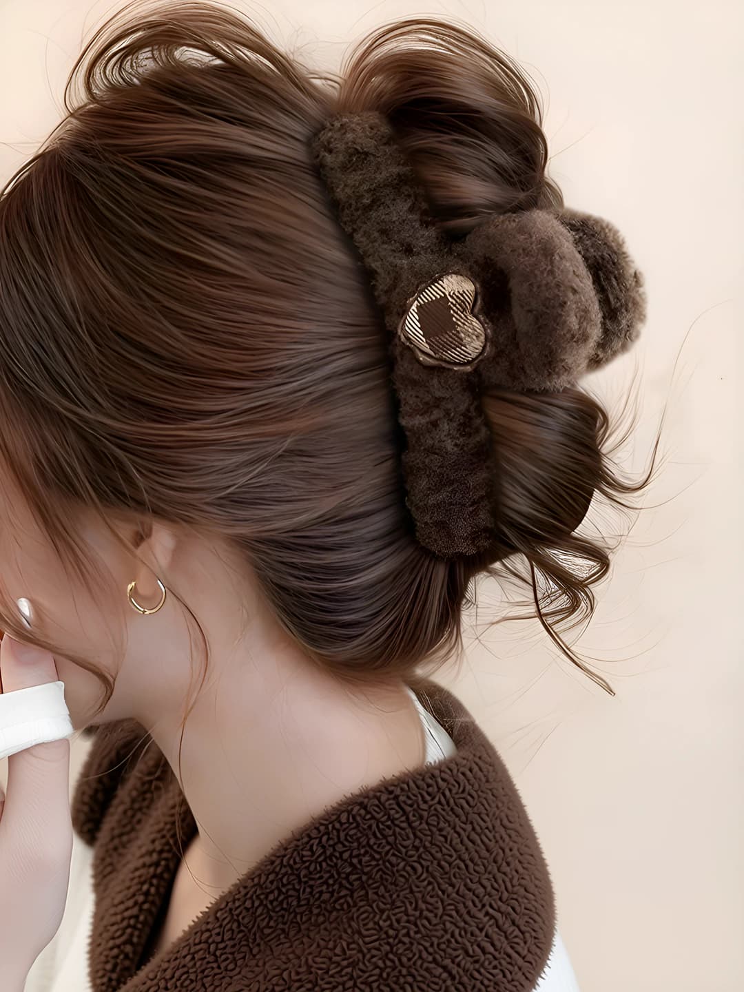Coffee double-sided heart fluffy clip