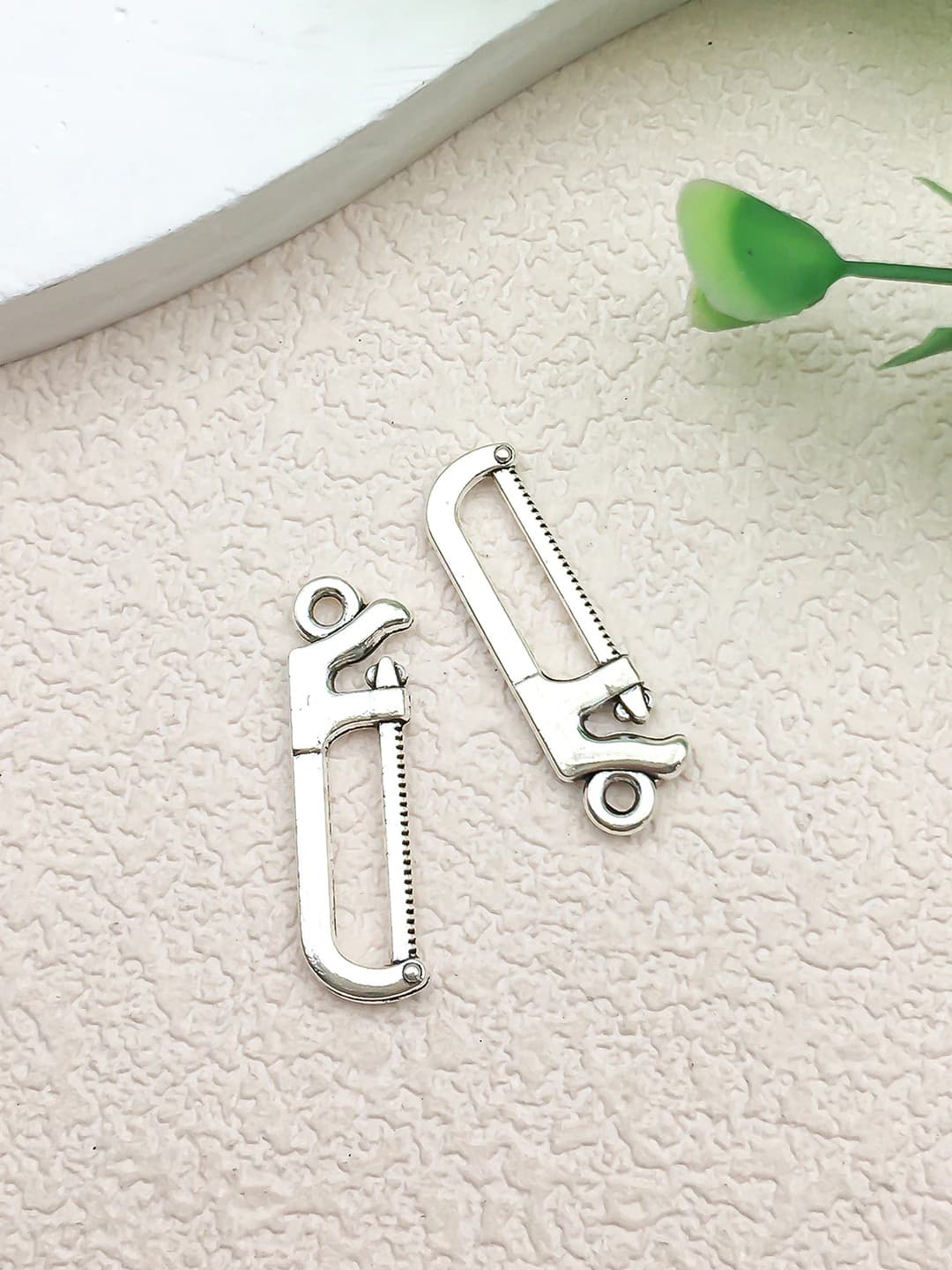 1 dona asbob, urg'ich 7x26mm-1.1g