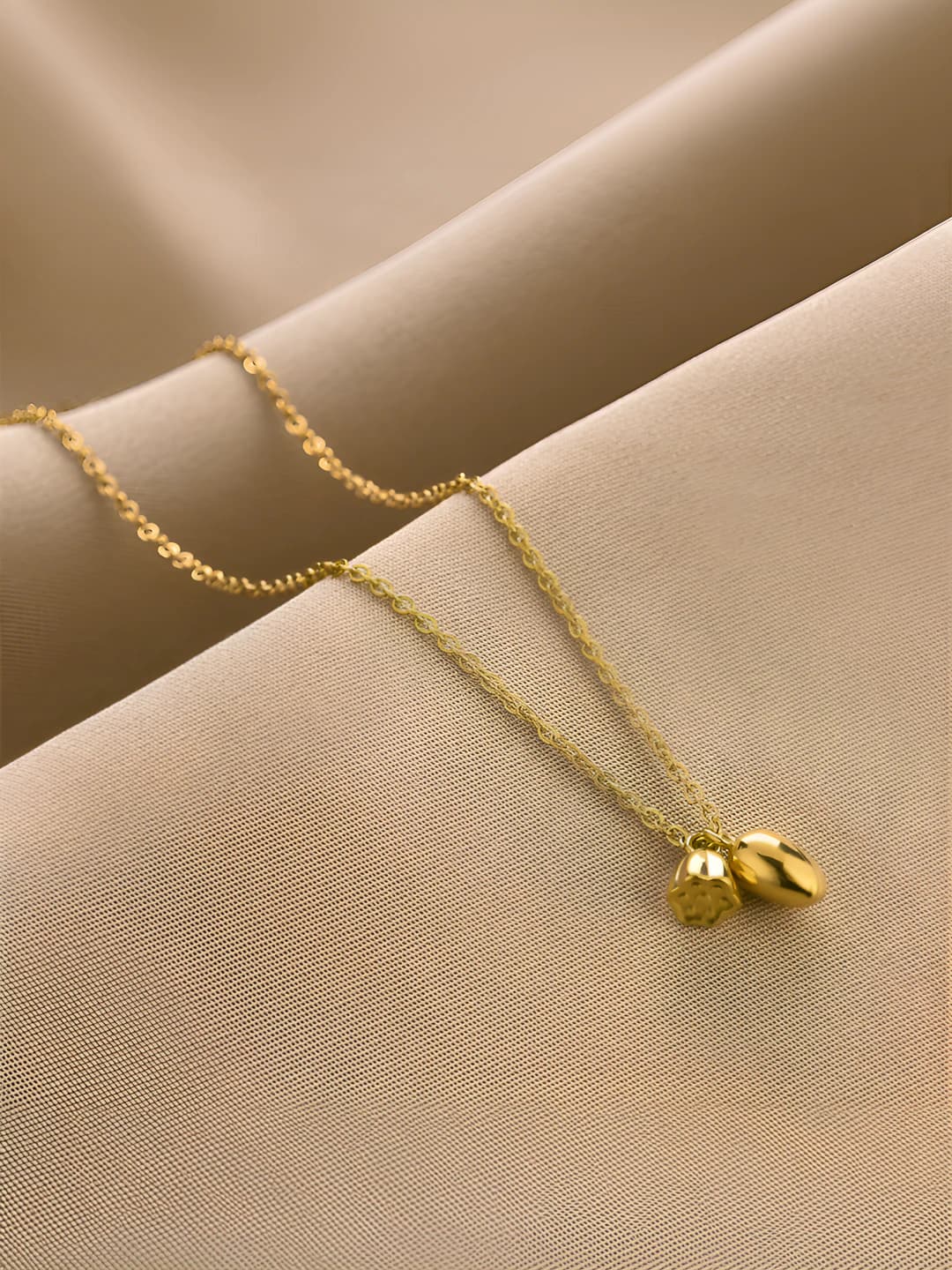 8935-Gold