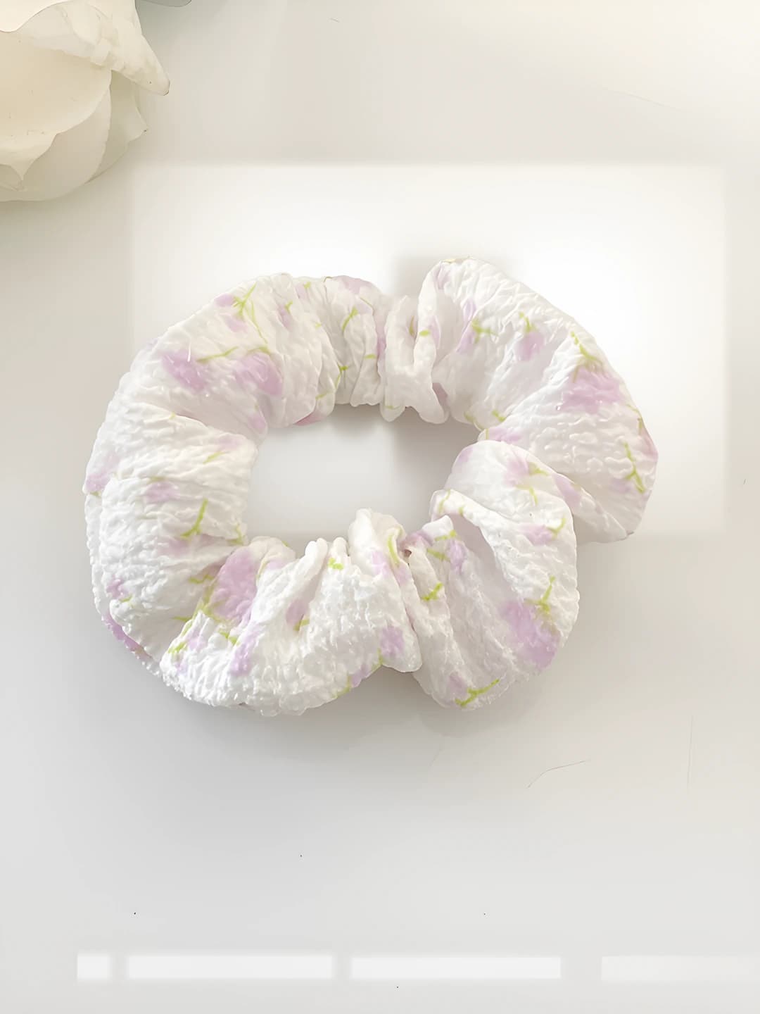 Light purple, flowers