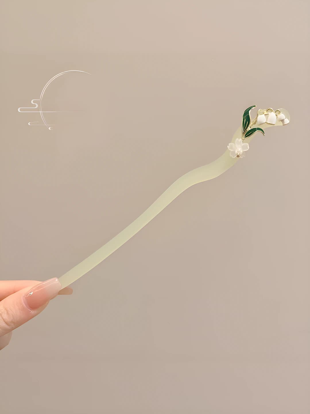 53# Green bell hairpin