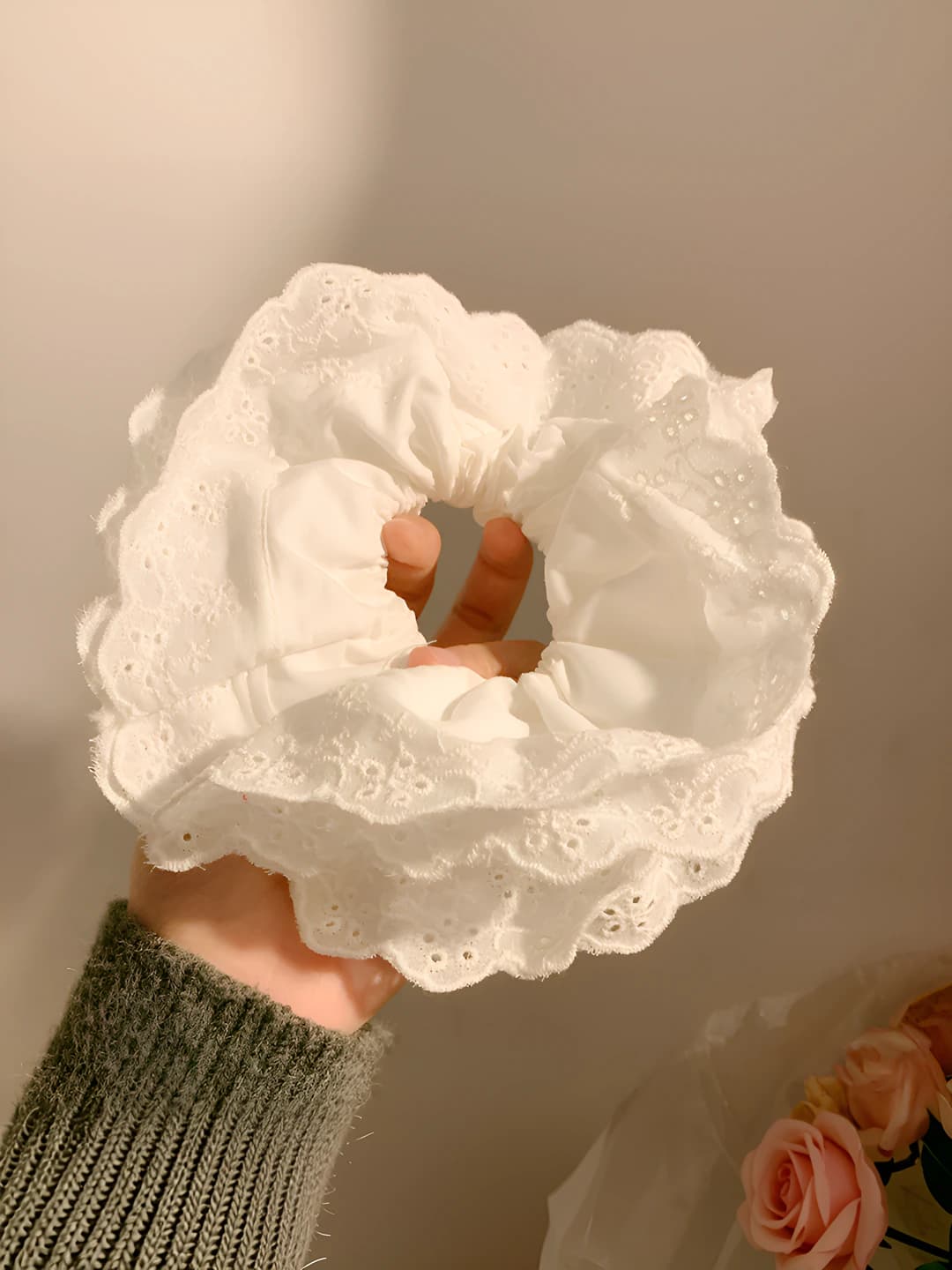 1# White lace (4 layers) 12 cm