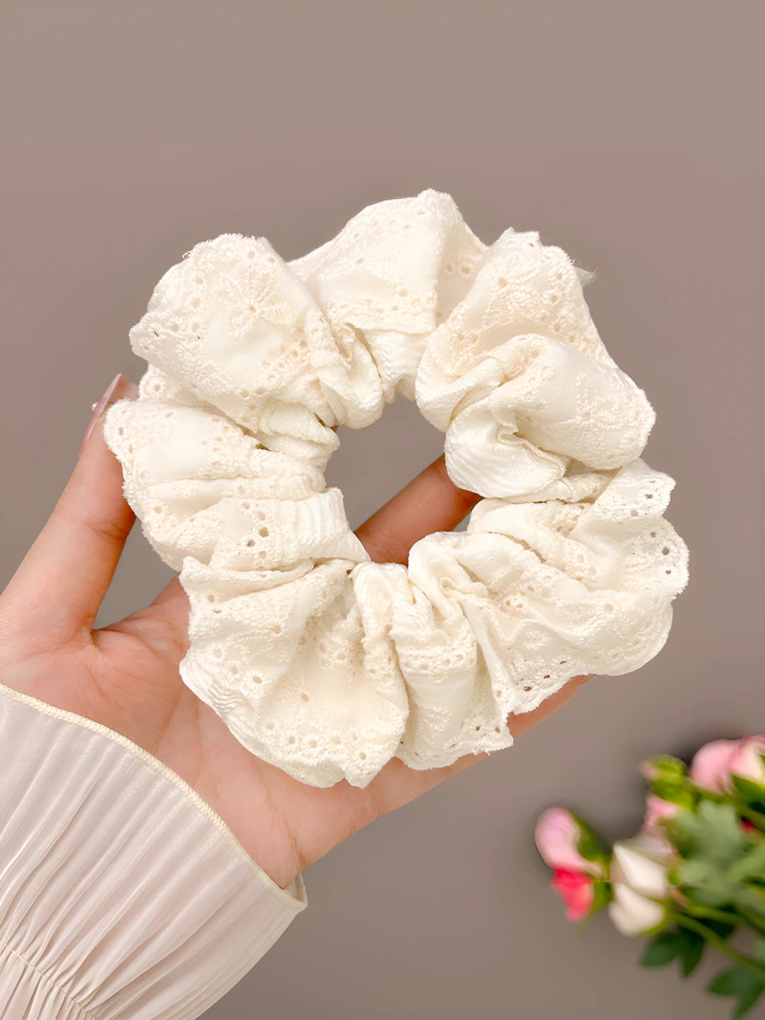 1# Off-white lace (11 cm)