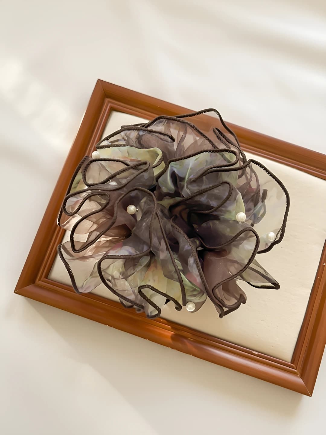 Green-coffee mesh pearl hair tie