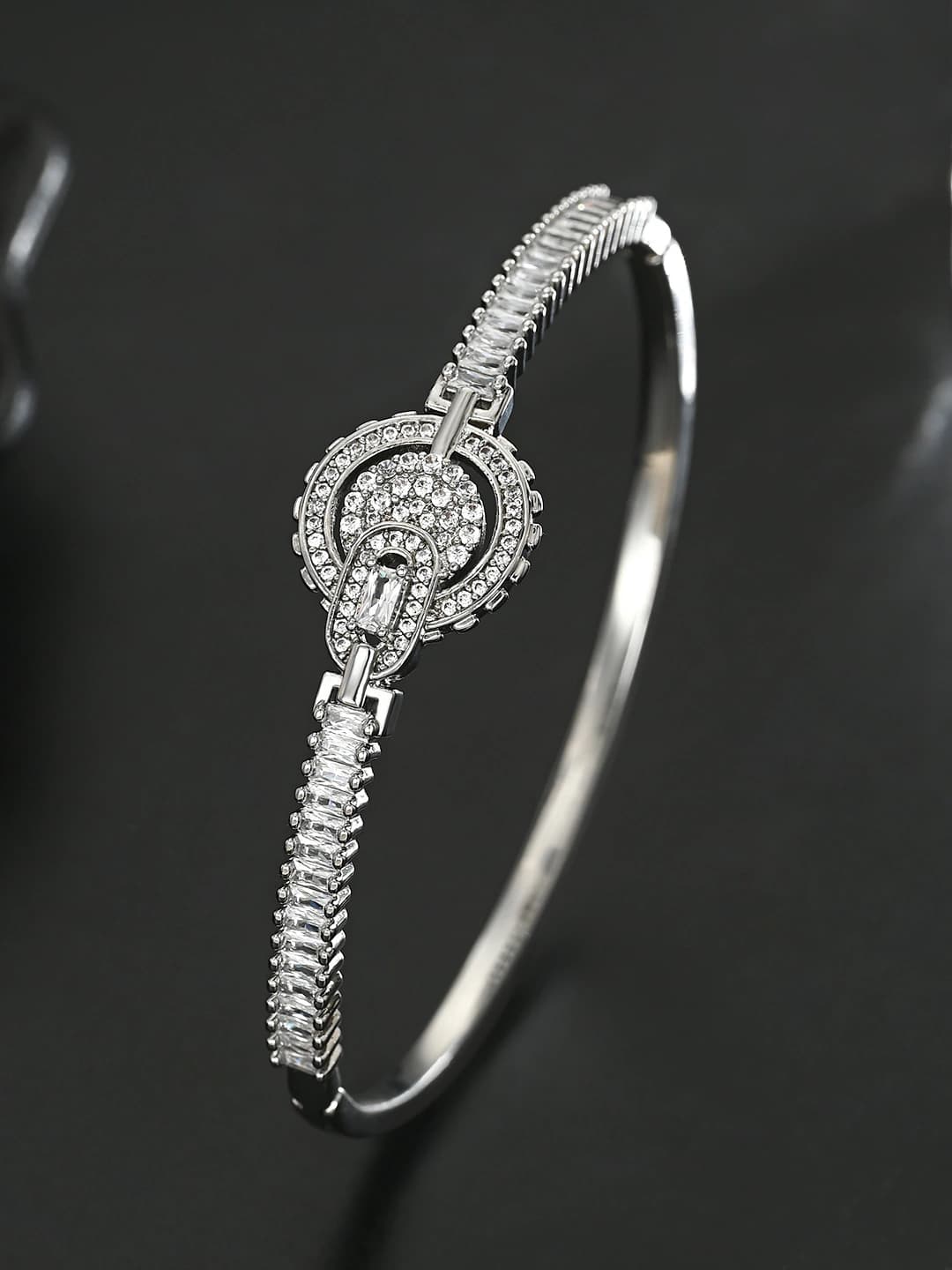 Серебряный SZ60208