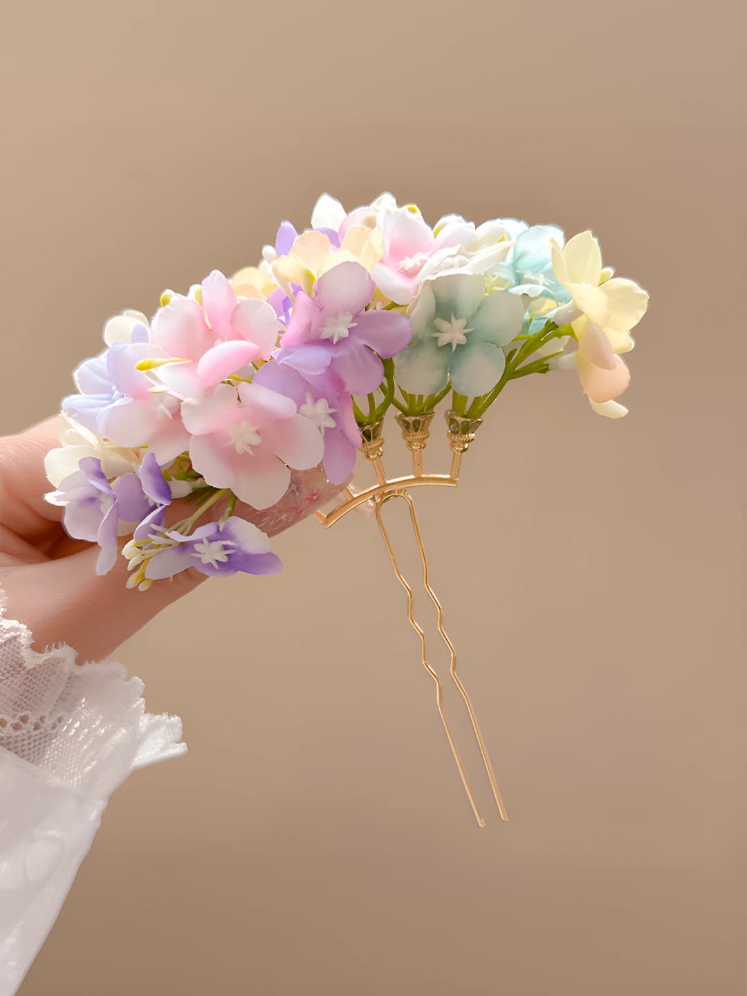 Floral hairpin