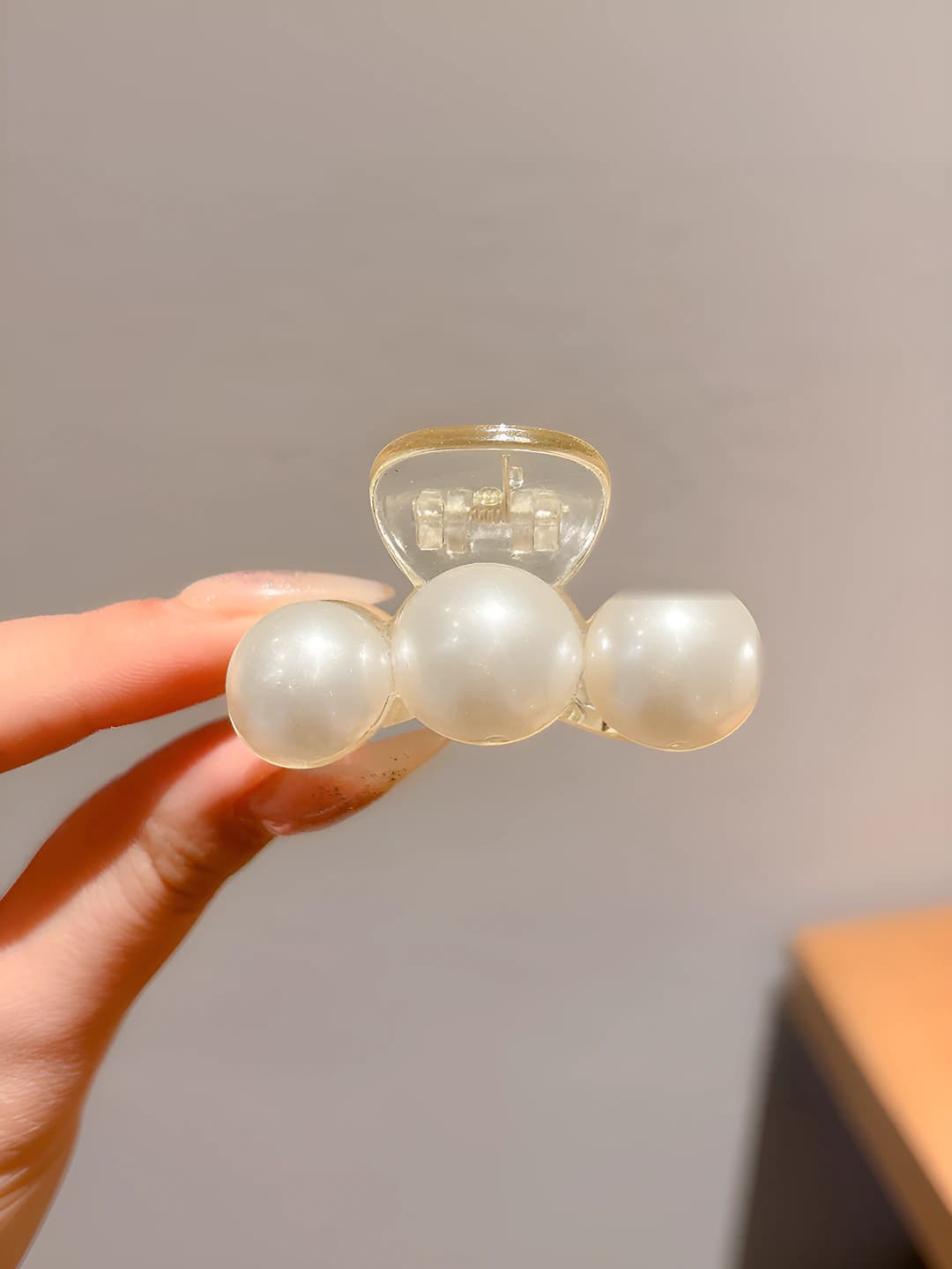 10# Three pearl small clip