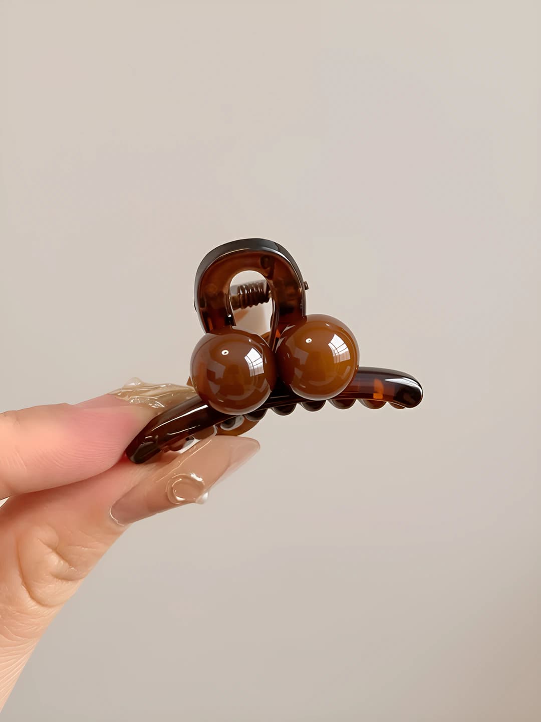 3# Same size beads amber 4.5 cm