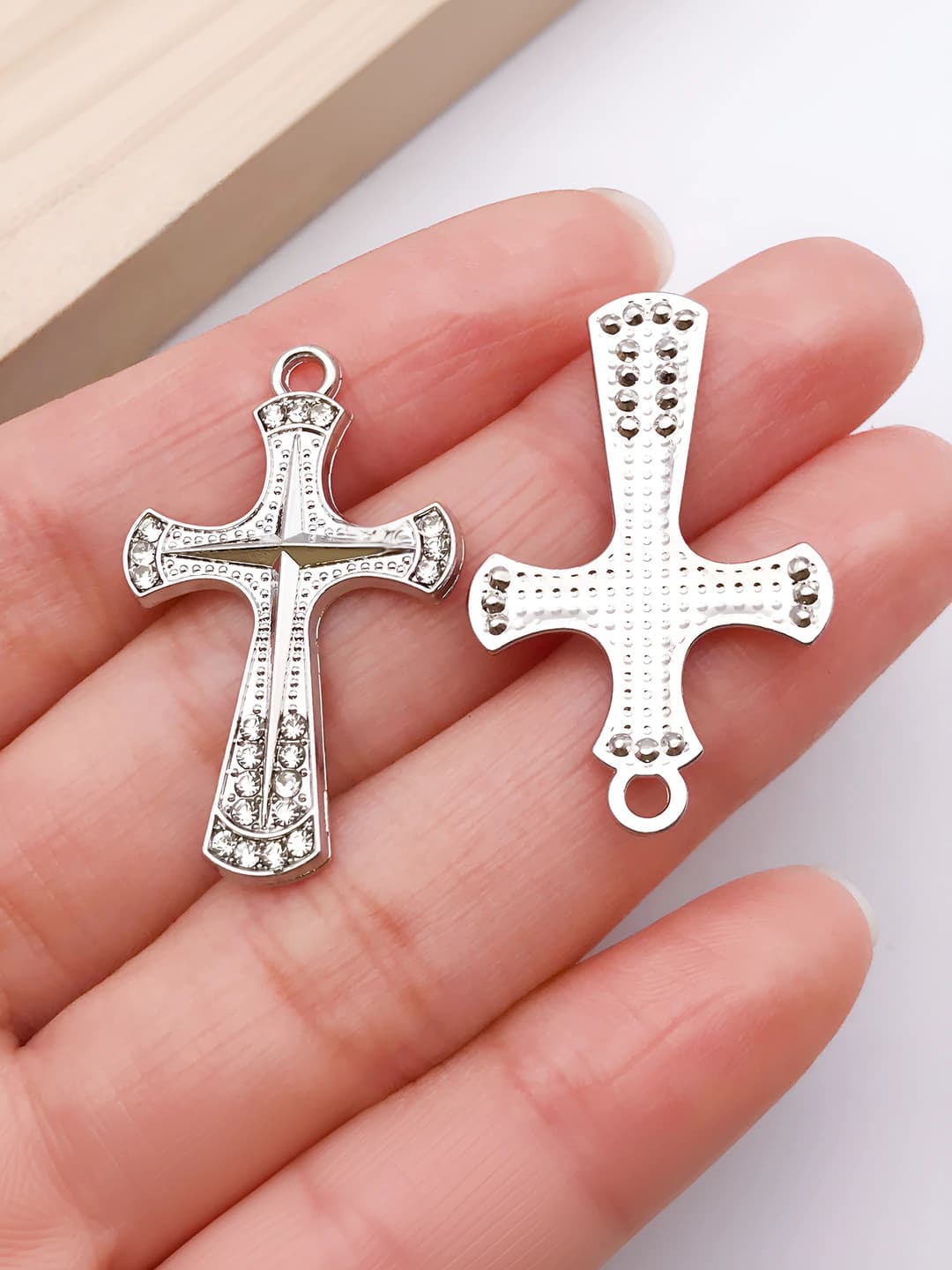 1 шт Белый бриллиант 3D крест 32x20mm-1.6g