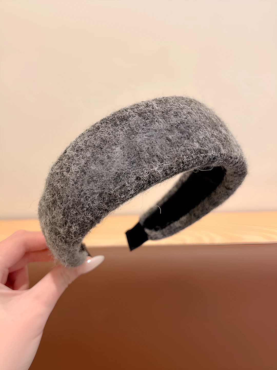 1# Grey wide band