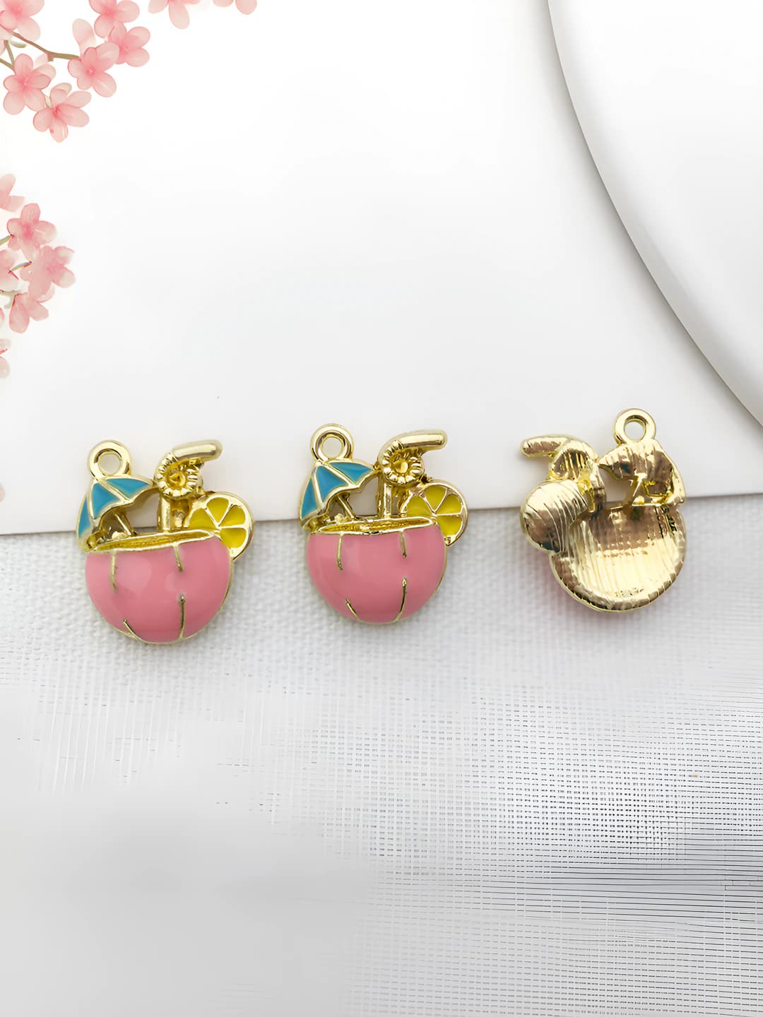 1 pc pink coconut juice charm 15x18 1.9g