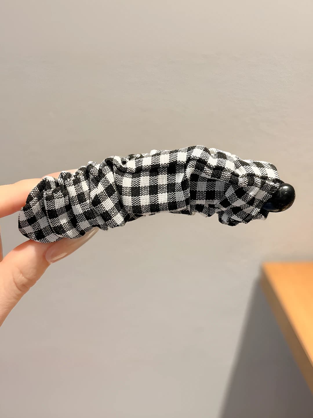 Qora-oq katak, ~10 cm