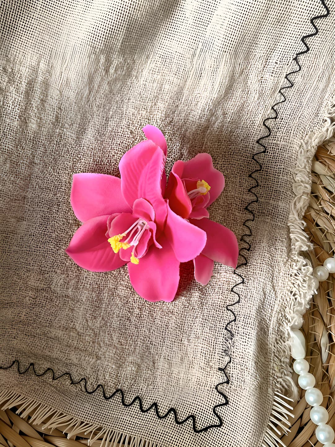 Malina rangli soch klipi