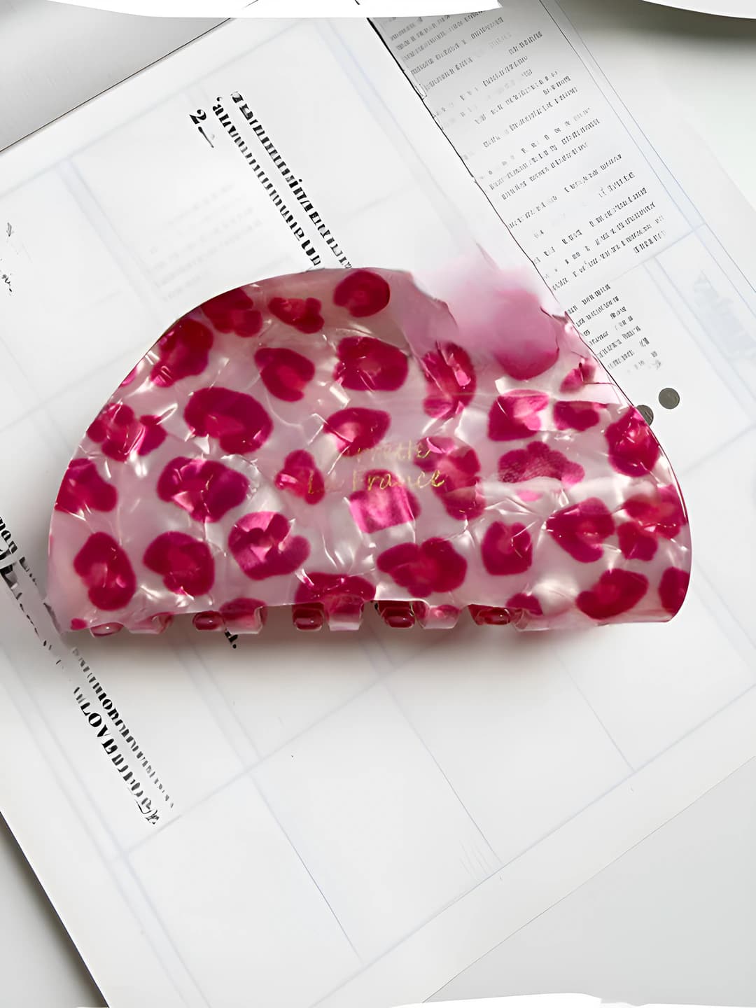 Pink leopard acetate clip [Semicircle]
