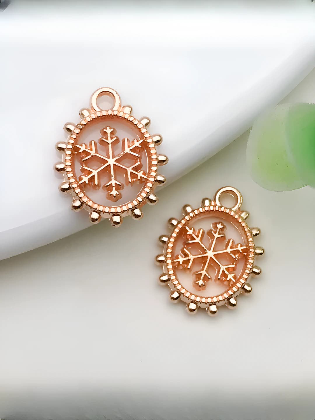 1 шт Овальная снежинка 12x15mm-0.8g-11628