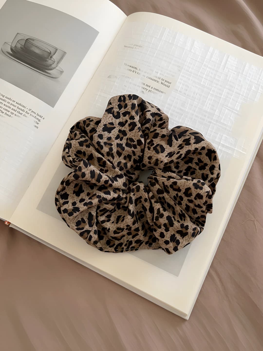 Small leopard hair tie approx 16 cm