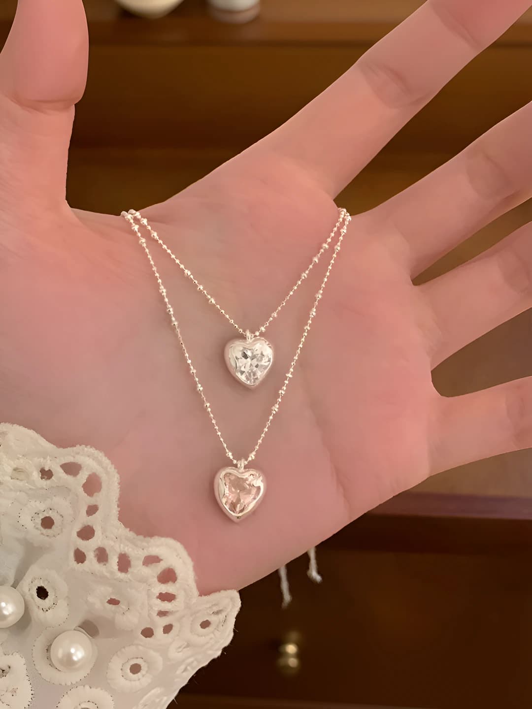 Women's heart pendant necklace in Korean style, design element: heart, with zircon, bronze material, snake chain, 41-50 cm length