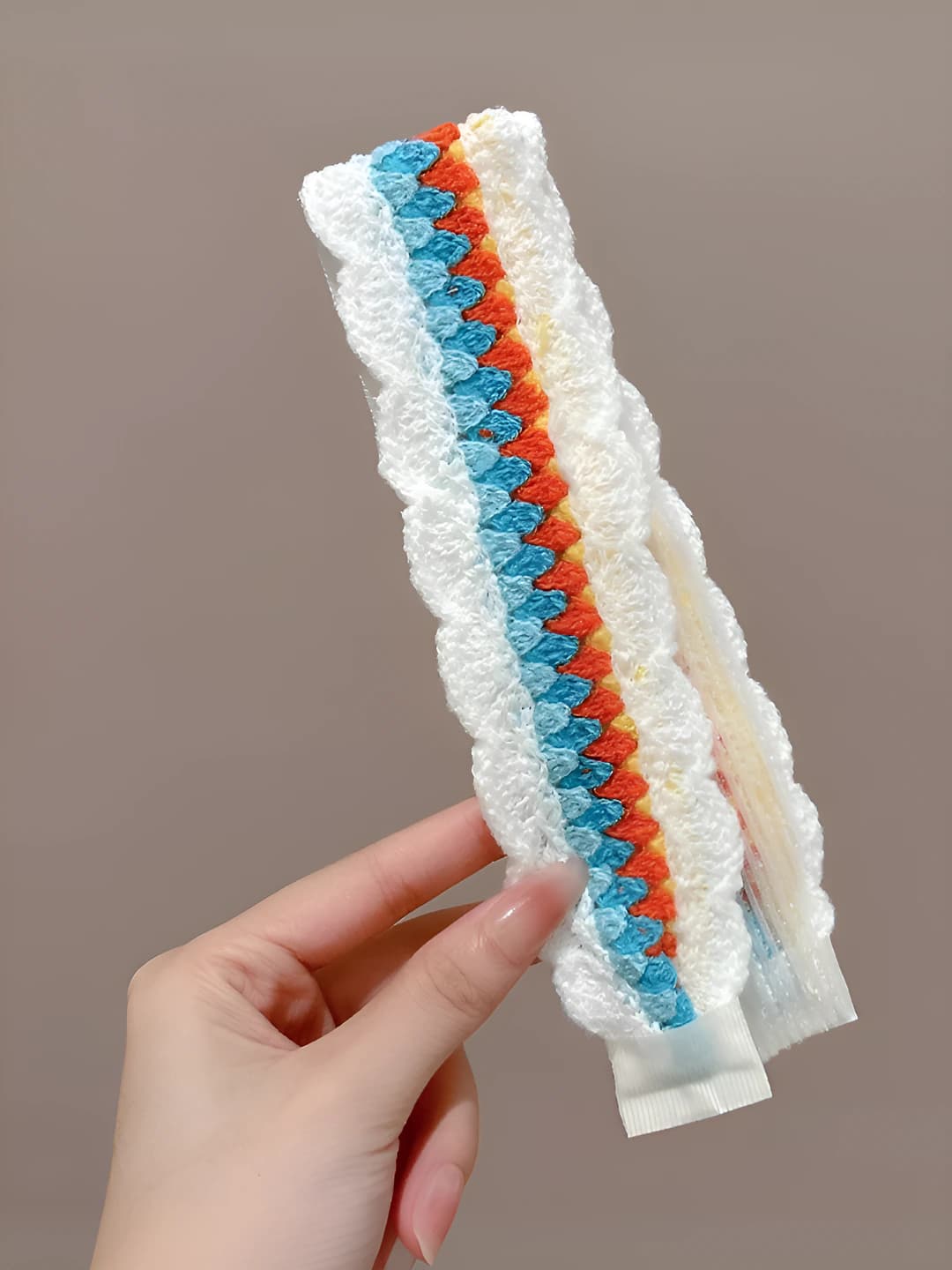 White rainbow braided 37.5 cm