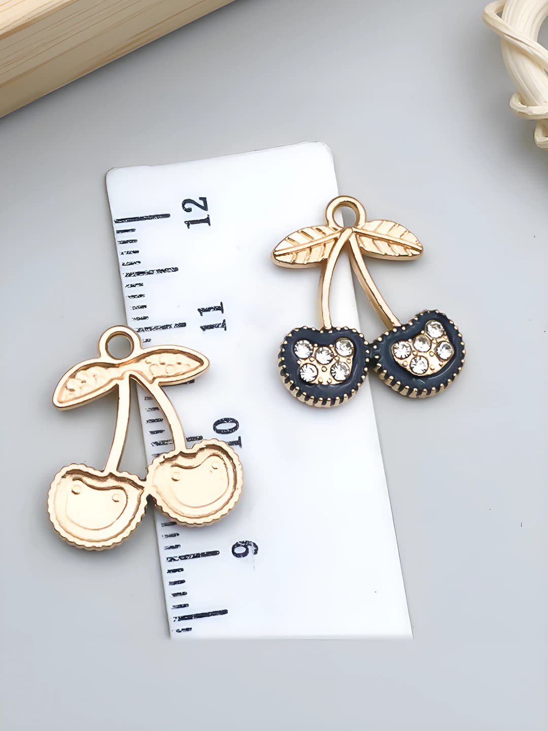 1 шт kc золото чёрный белый бриллиант вишня 19x18x2mm-1.15g-23404