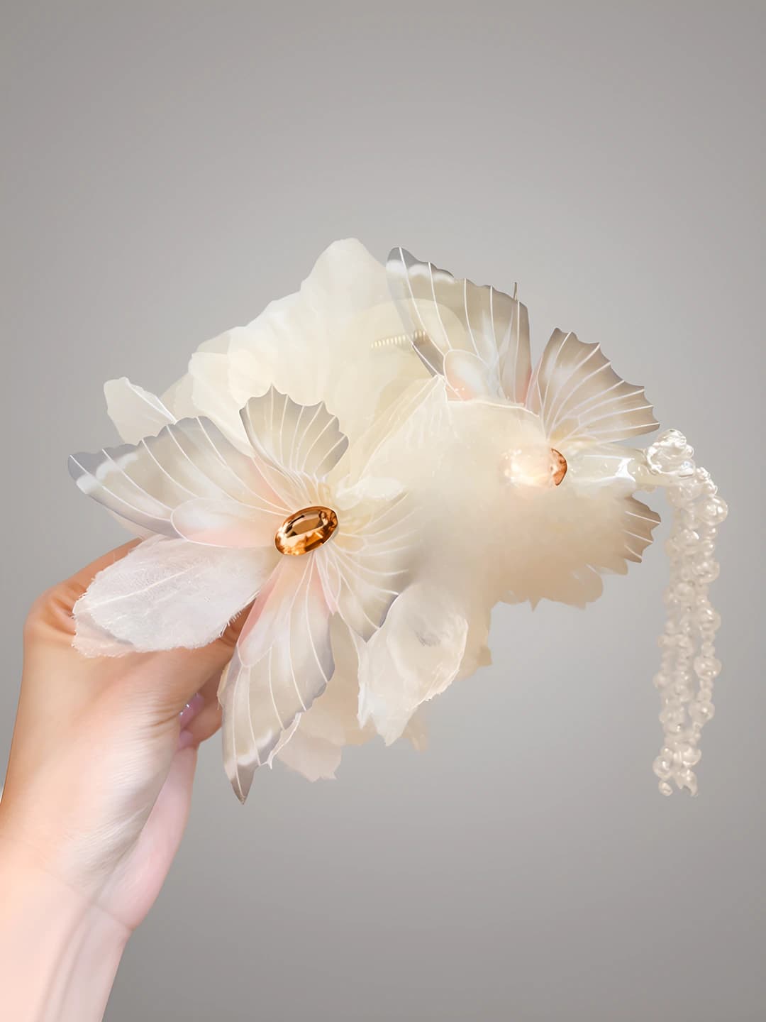 2# Beige claw clip 16 cm