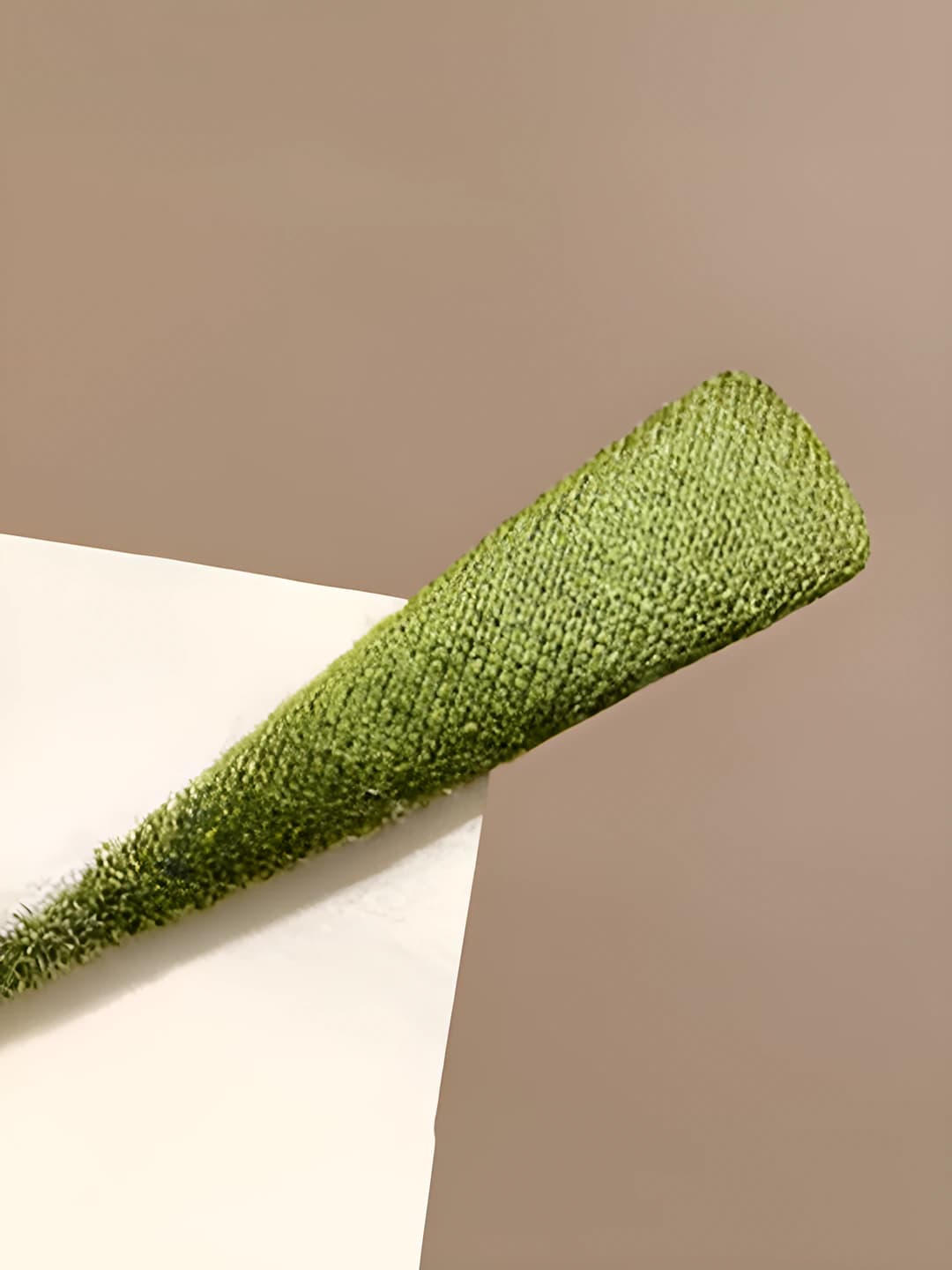 2# Green triangle wool bb clip 7.2 cm