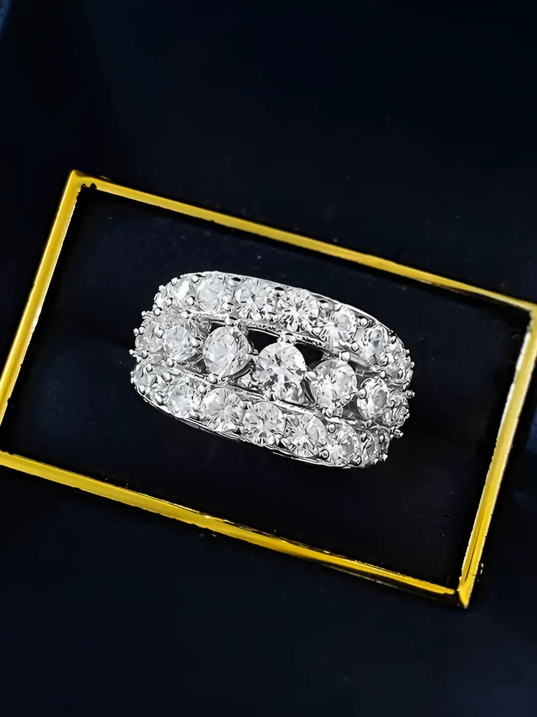 Women's 5A cubic zirconia geometric design ring