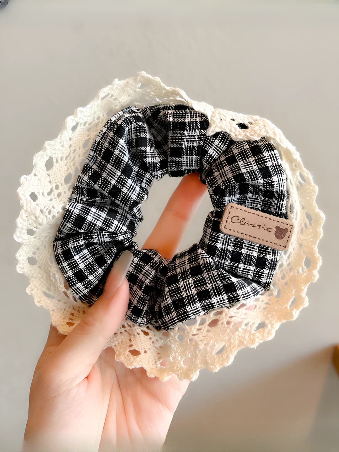 10# Black-white plaid