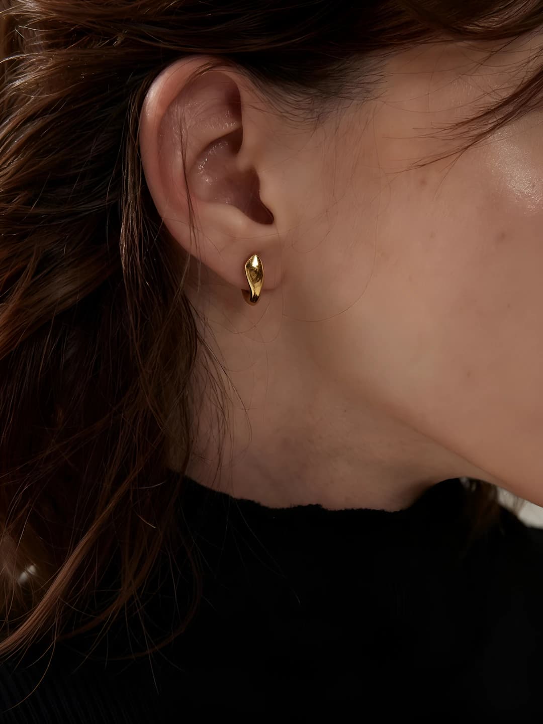 Women's teardrop shape copper earrings, ins style, design element