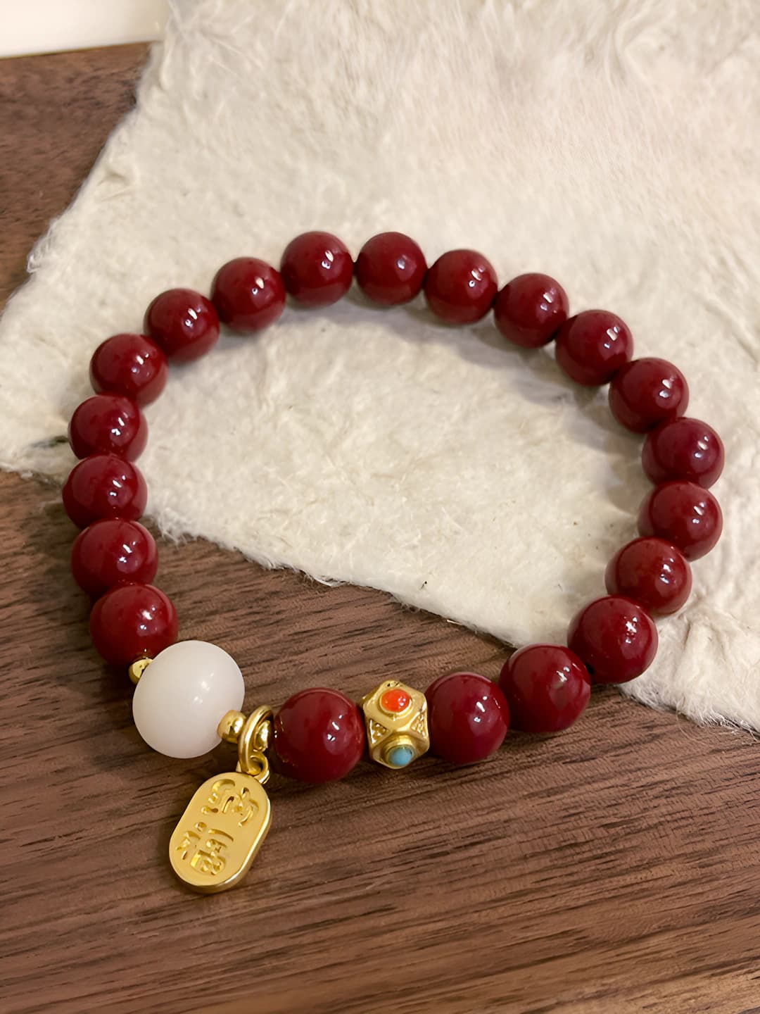 76# Bracelet - Gold - Red - Round