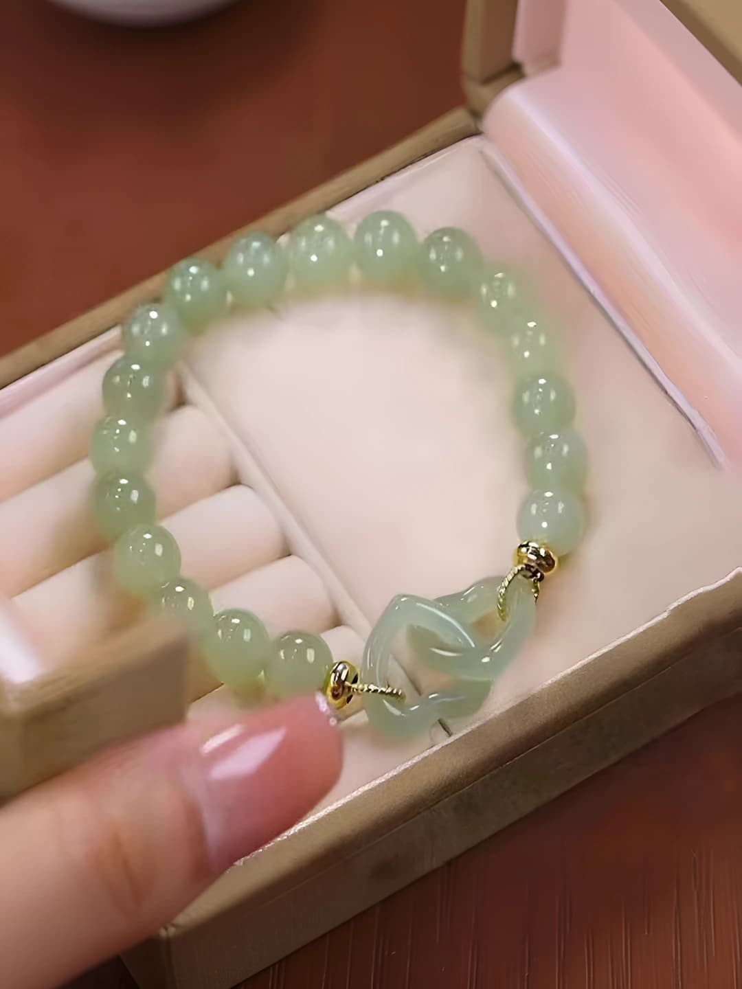 Форма сердца Hotan yu браслет