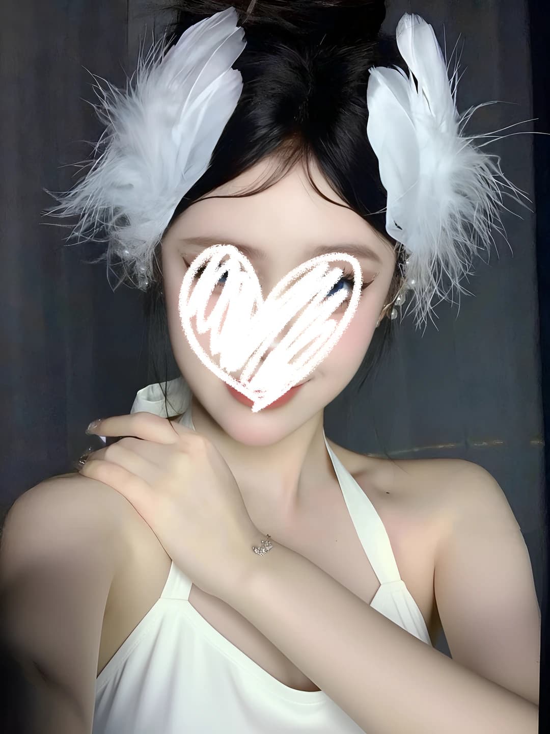 Feather pearl hair clip pair