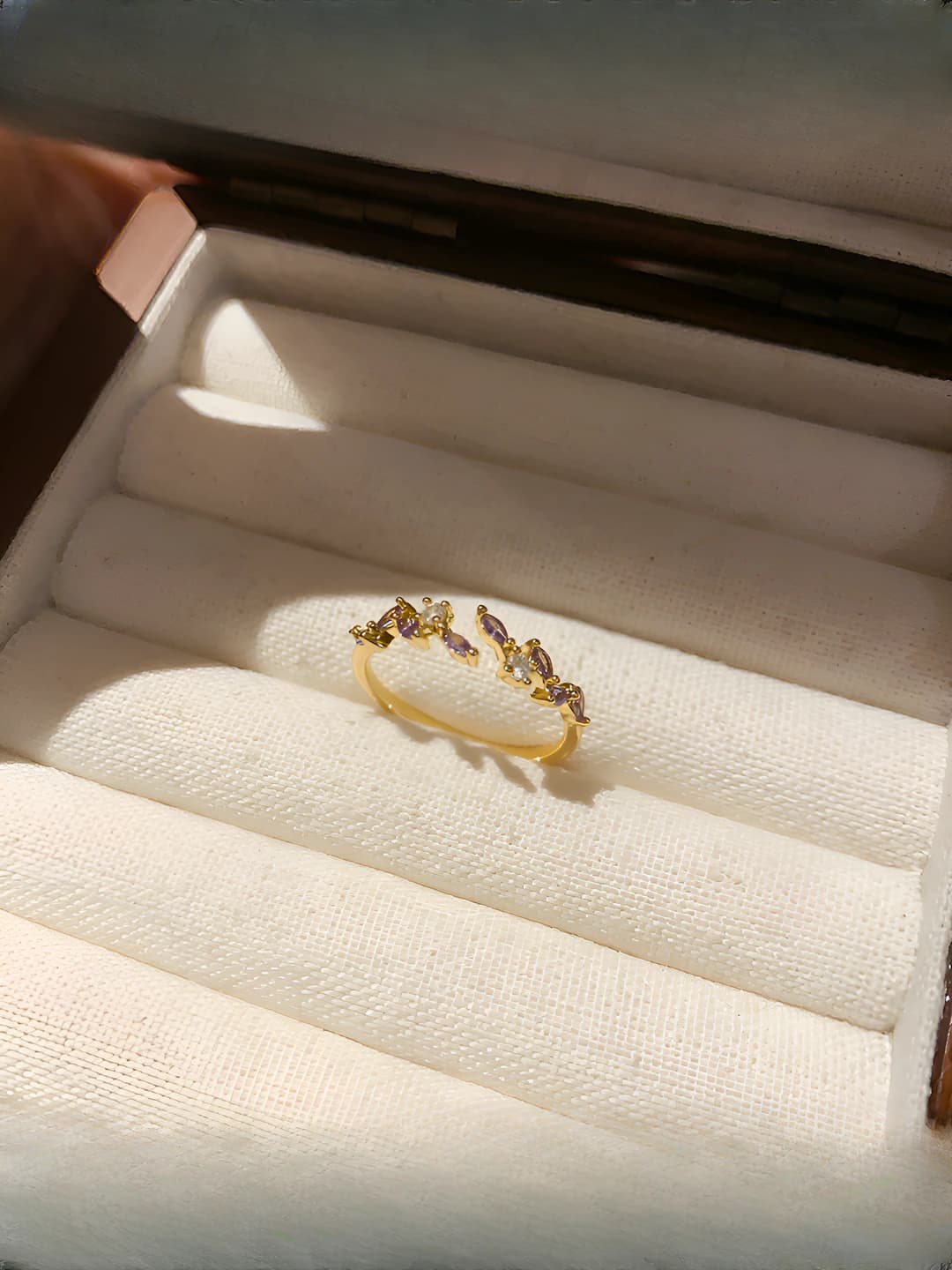 Oltin, binafsha, 18K oltin