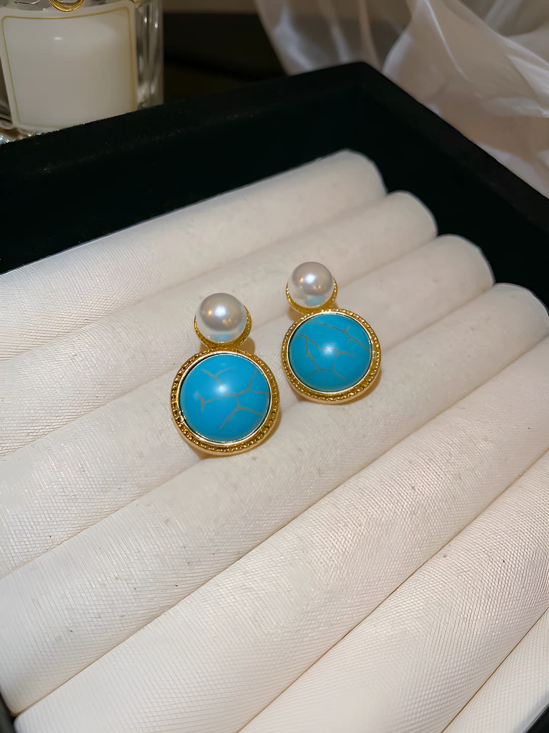 29# Silver-Gold-Blue-White