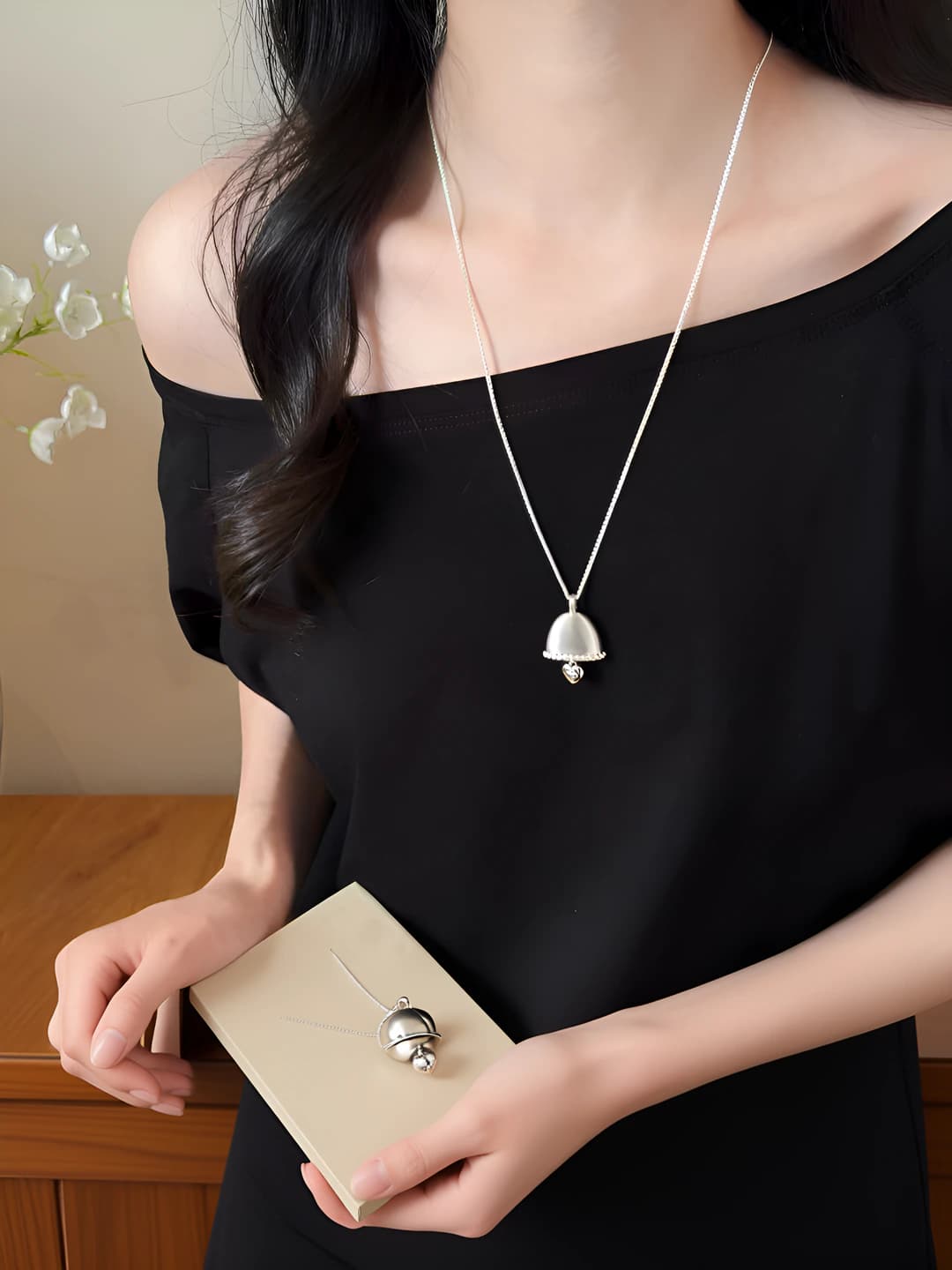 Necklace - Silver - Oval