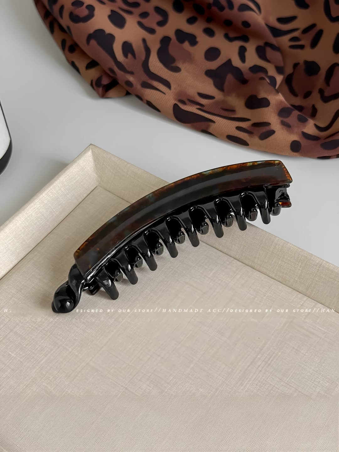 3# Large banana clip [Blue coffee] approx. 13 cm
