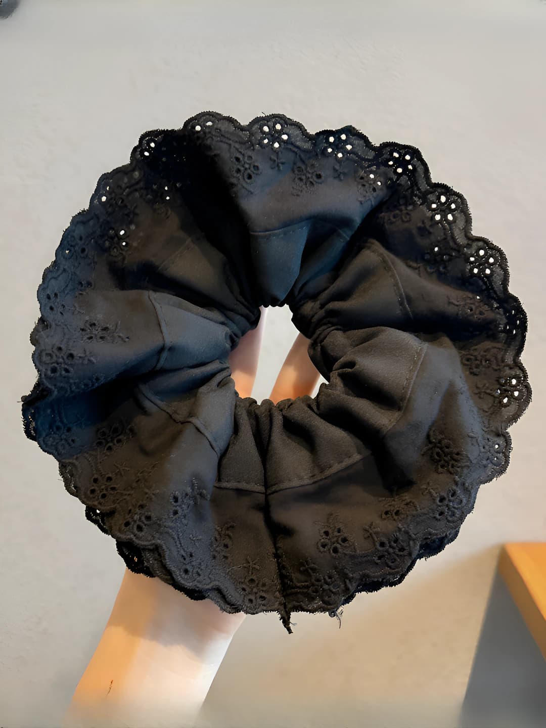Black scrunchie, 4 layers ~16 cm