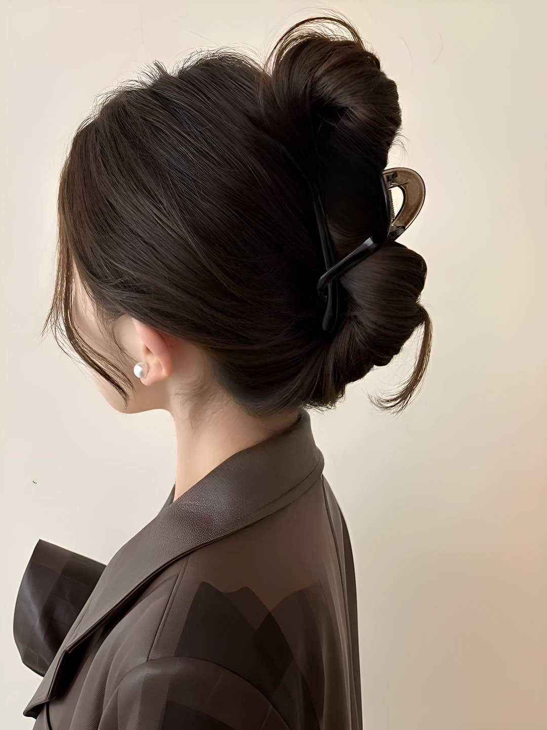 4# Tea-black heart clip