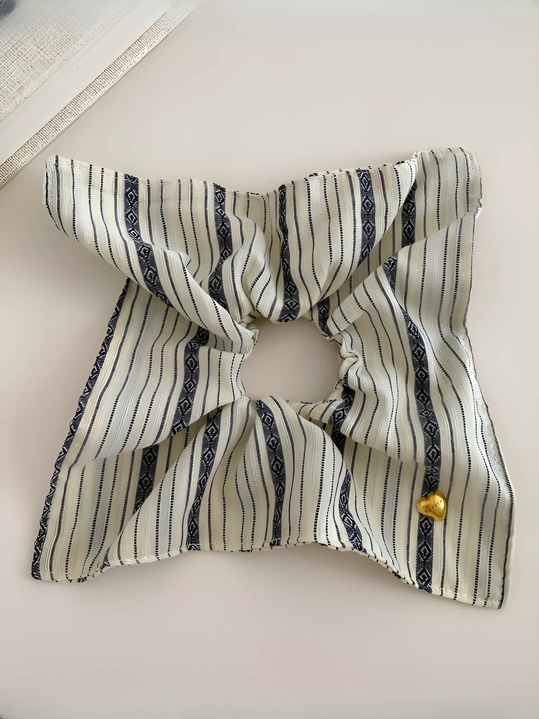 14# Beige diamond plaid 22cm