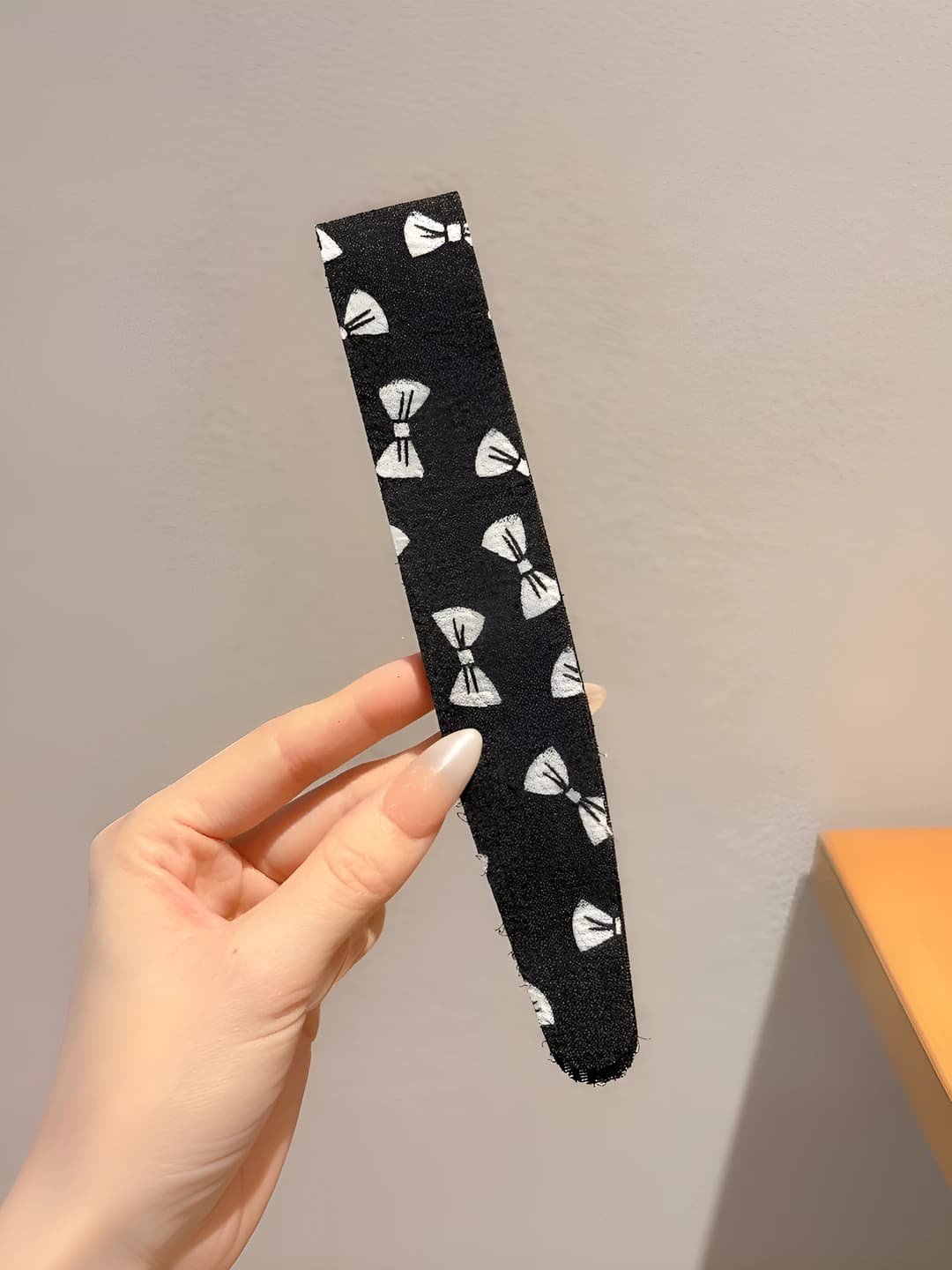 4# Чёрный бант, ~36*3cm