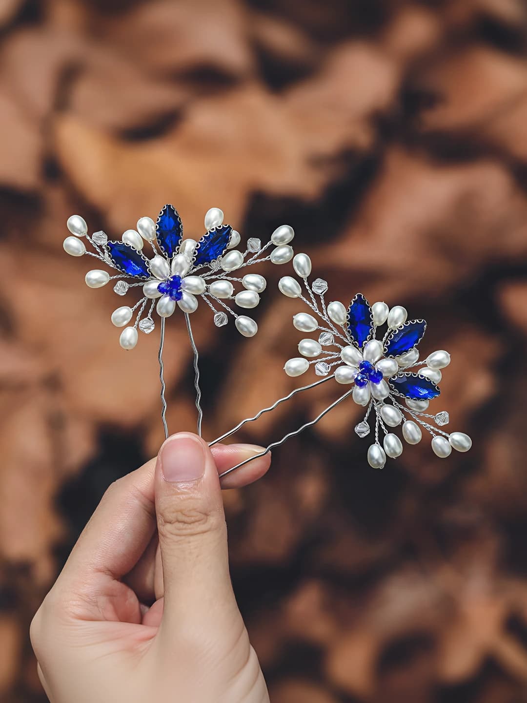 Women's U-shaped hairpin with blue glass and white rhinestones, wedding headpiece