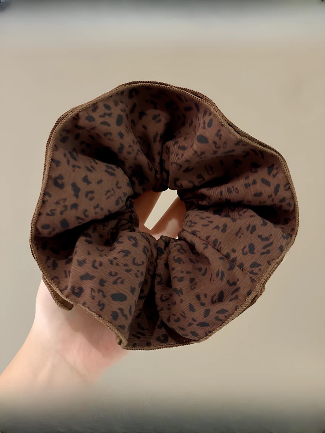 Dark coffee leopard scrunchie ~15 cm