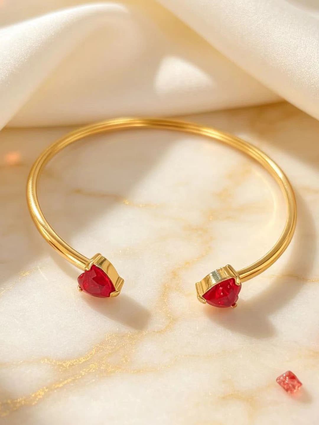 Heart-shaped red bangle