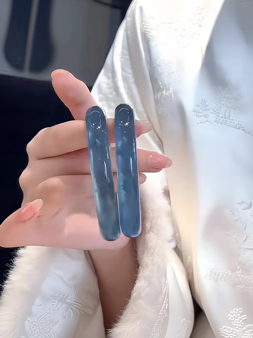 10mm, light blue, 1 pc