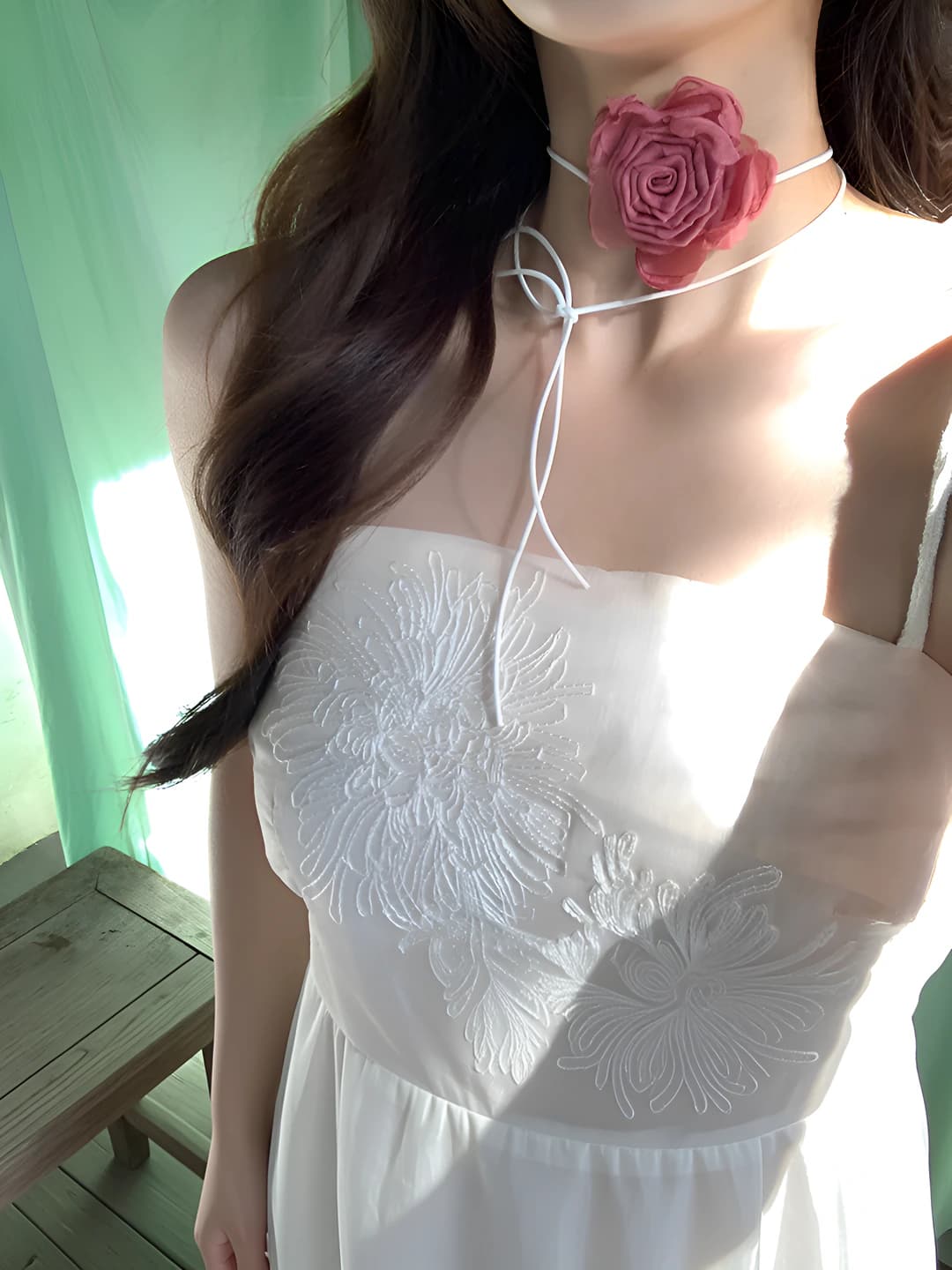 Dusty pink rose chain (white cord)