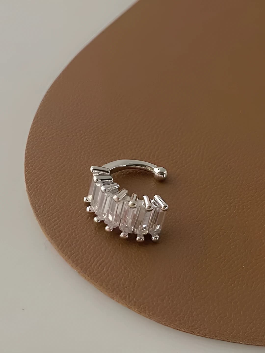 Zircon stud earrings